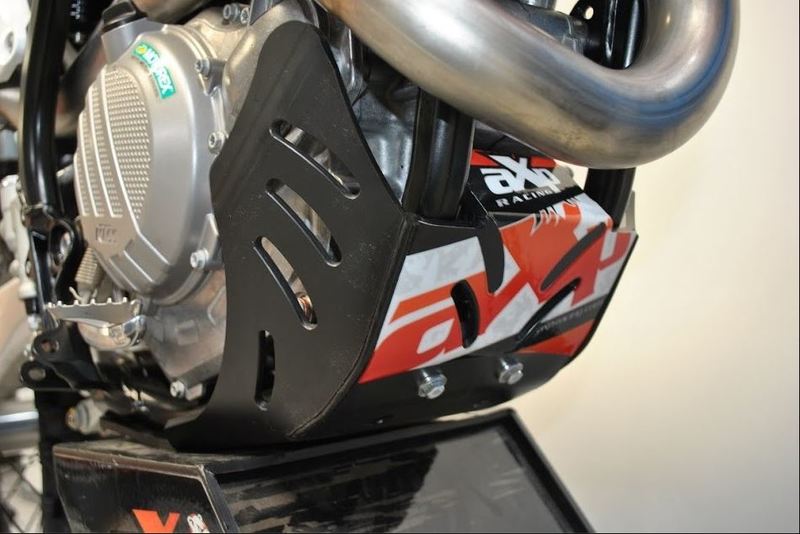 AXP Skid Plate PHD 6mm Svart KTM SXF450 16-18