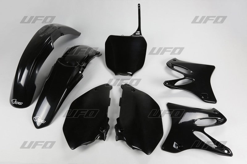 UFO Plastsett 5 deler Svart YZ125/250 02-05