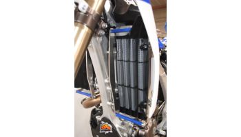 AXP Radiator Braces Blue Spacers Yamaha WRF450 12-13