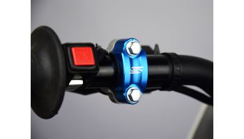Scar Universal Rotating bar clamp - Blue