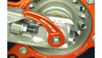 Scar Rear axle pull- KTM Husqvarna GasGas - Orange color