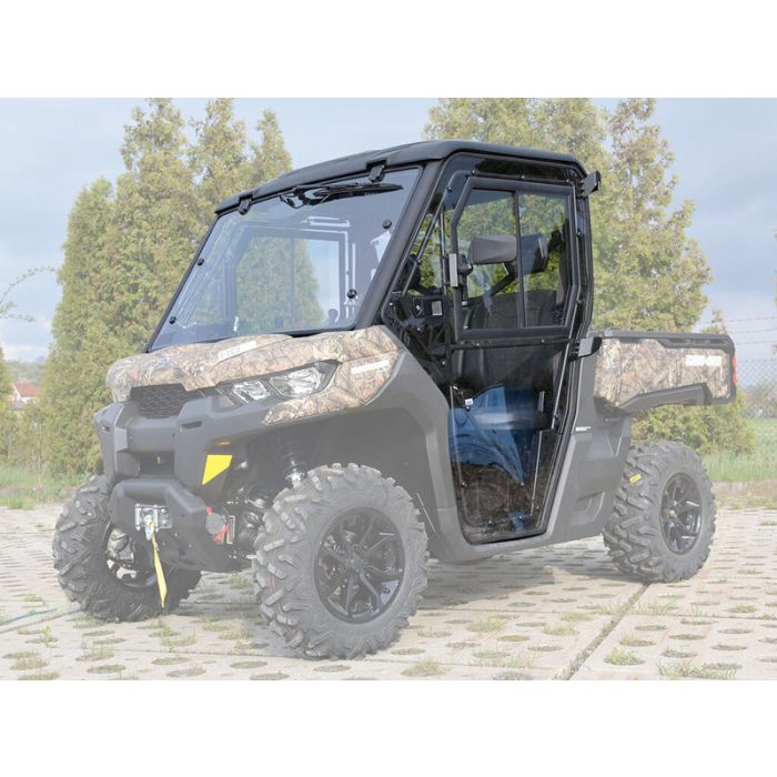 DFK Full cab  + wiper/ washer, heating Can-Am Defender/Traxter 2016-2019